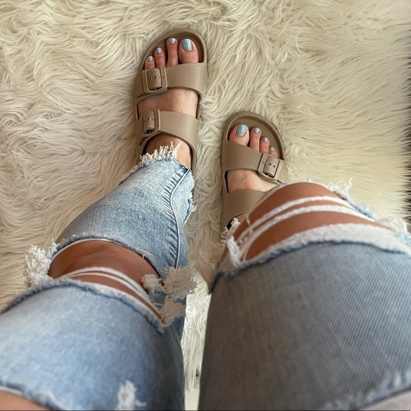 Dark Taupe Lightweight Footbed Sandals - Picture 5 of 14